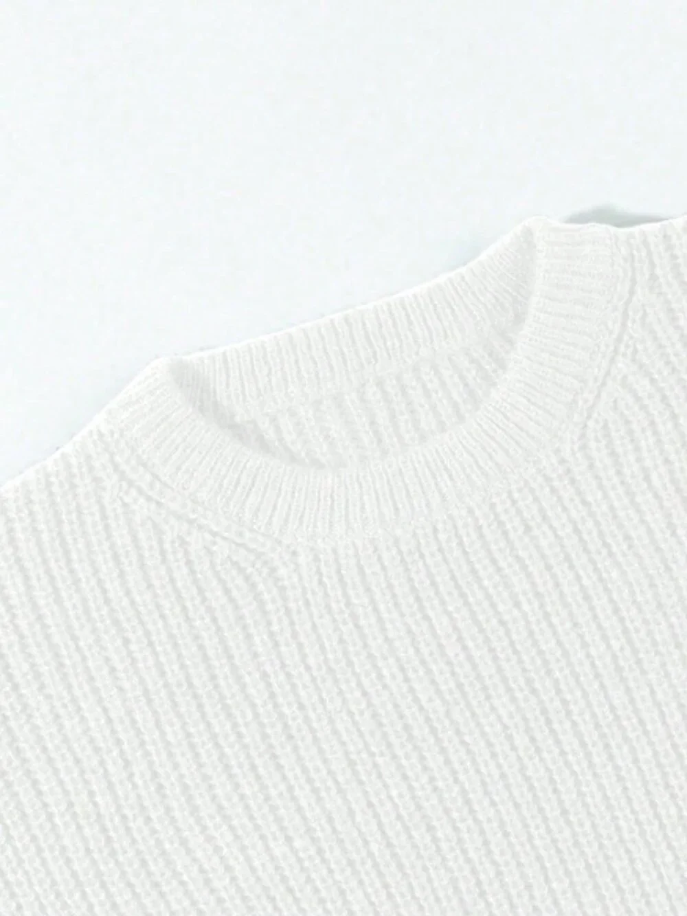 White Casual Men's Long Sleeve Crewneck Pullover Sweater